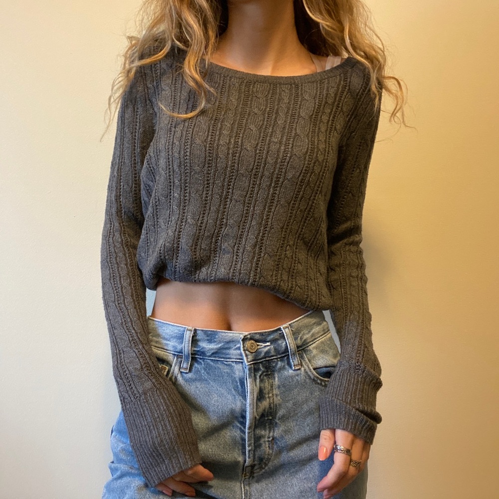 American Eagle Sweater - Picture 2 of 6